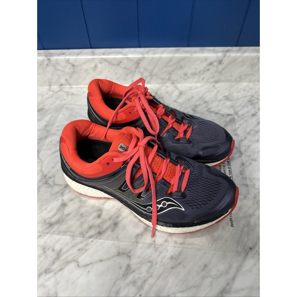 Women's Saucony Everun Hurricane ISO Size 9.5‎